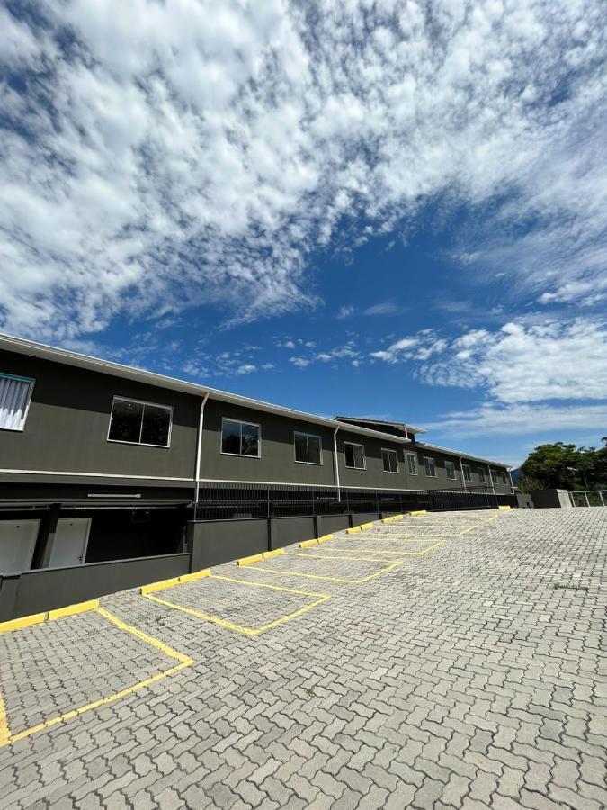 Hotel Penedo Inn Exterior photo